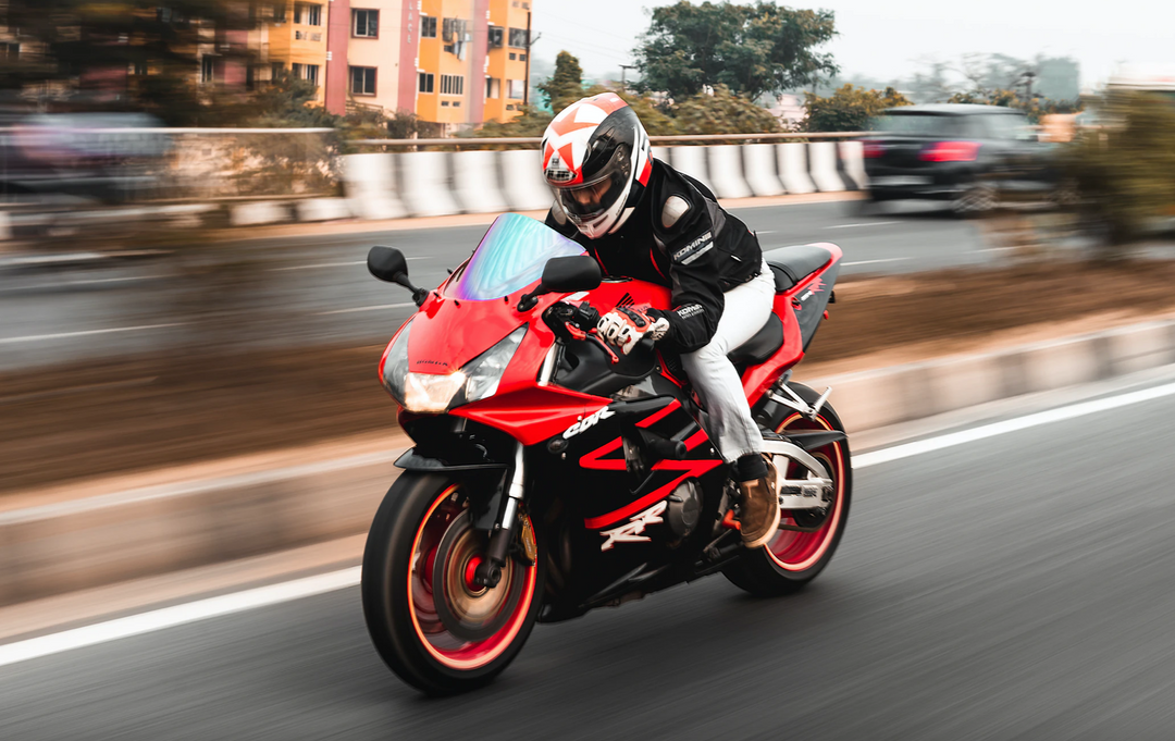 5 Motorcycle Myths Busted!